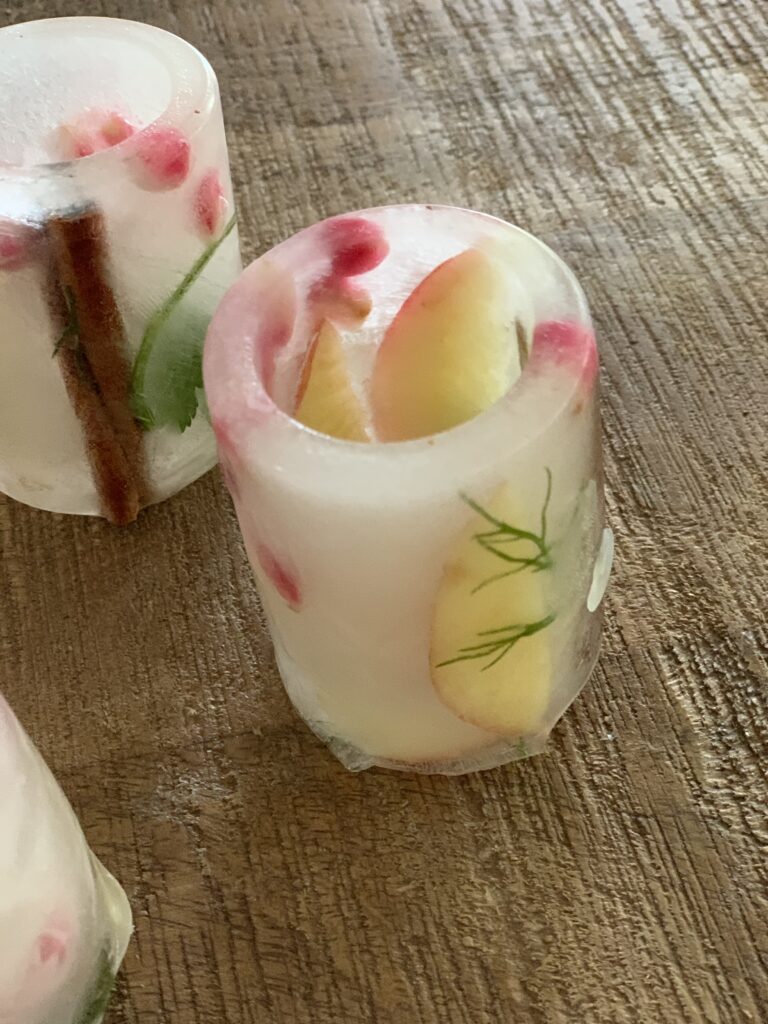 How To Make Charming Floral Ice Shot Glasses! - Sugar and Charm