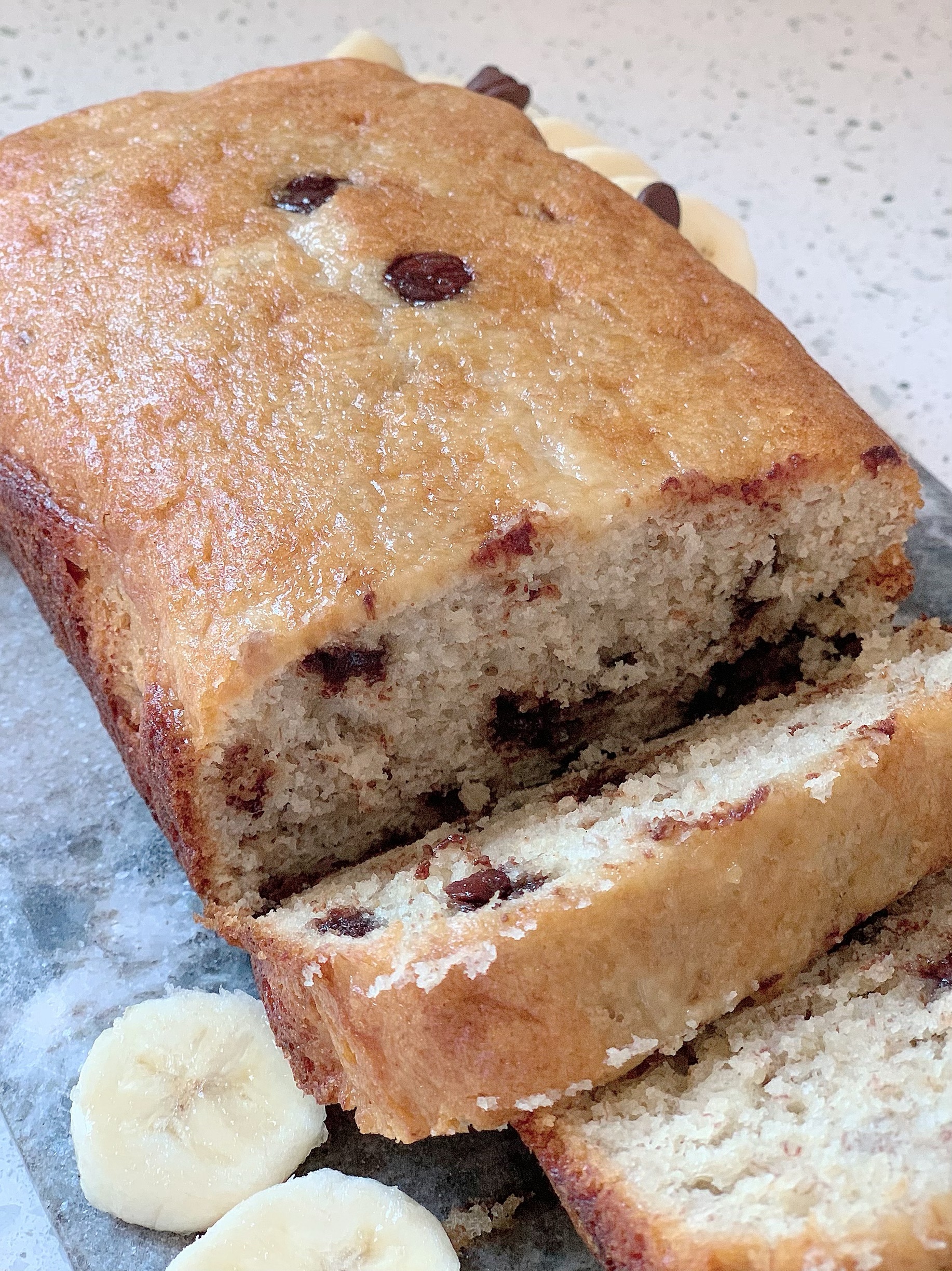 4 Ingredient Banana Chocolate Chip Loaf | Refined Ambiance